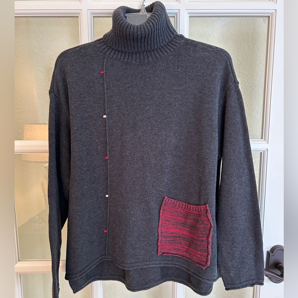 Habitat sweater Size M